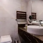 Menalo Premium Airport 5* イスタンブール