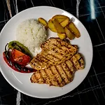 Menalo Premium Airport