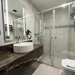 Menalo Premium Airport Hotel 5*