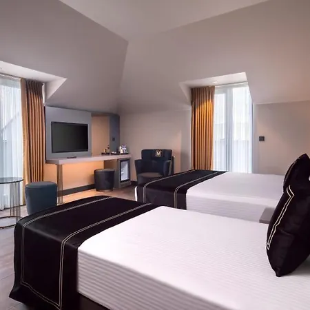 Menalo Premium Airport 5*