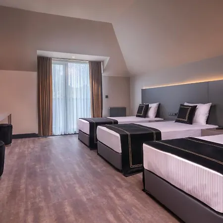 Menalo Premium Airport اسطنبول