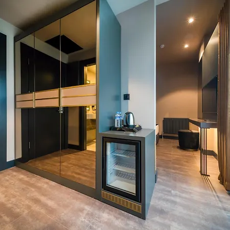 Menalo Premium Airport اسطنبول