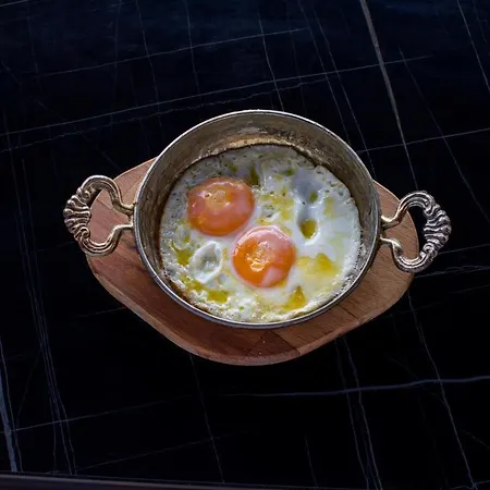 Menalo Premium Airport