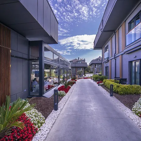 فندق Menalo Premium Airport اسطنبول