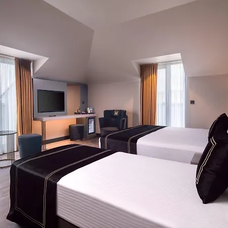 Szálloda Menalo Premium Airport 5*