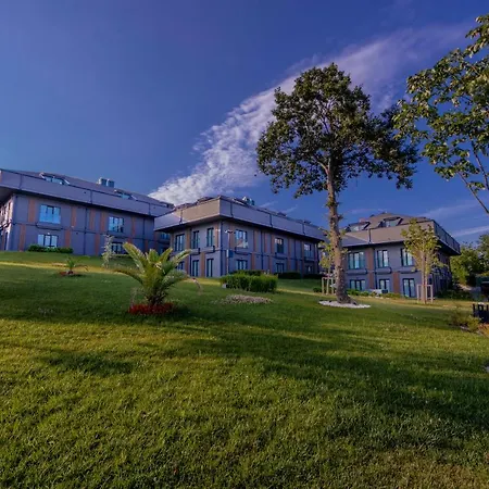 Menalo Premium Airport Stambuł